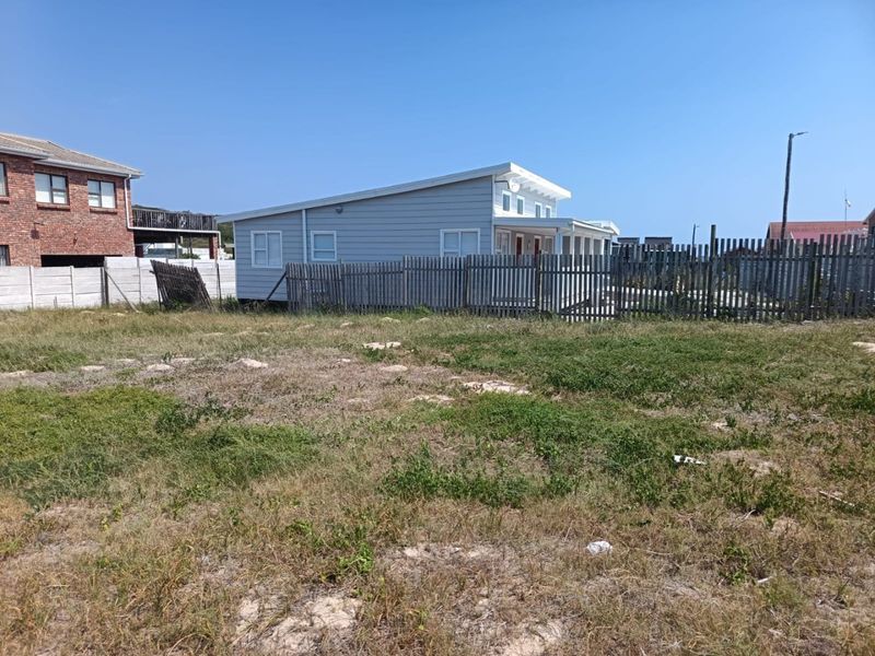 A well-located 386m2 vacant stand in the sought-after coastal suburb of Kleinkrantz. - Photo 5