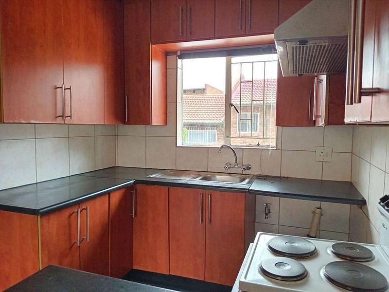 Property Features - Photo 1