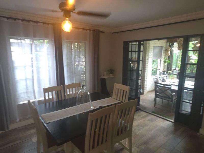 Luxury Living In Prestigious Montana Park - Photo 9