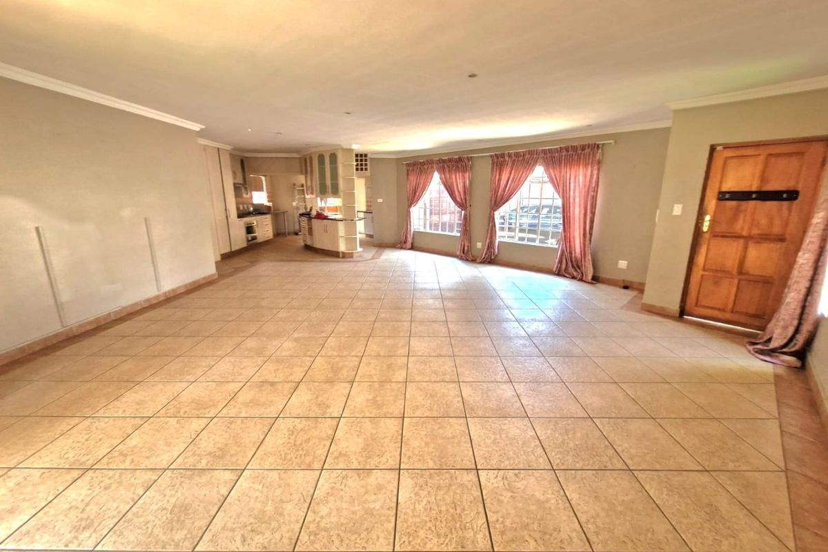 Modern Montana Family Home With Extras - Photo 3