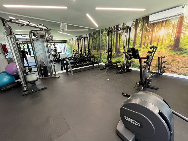 2 Bedroom with 1 Bathroom fully furnished apartment available  for Rent - Photo 10