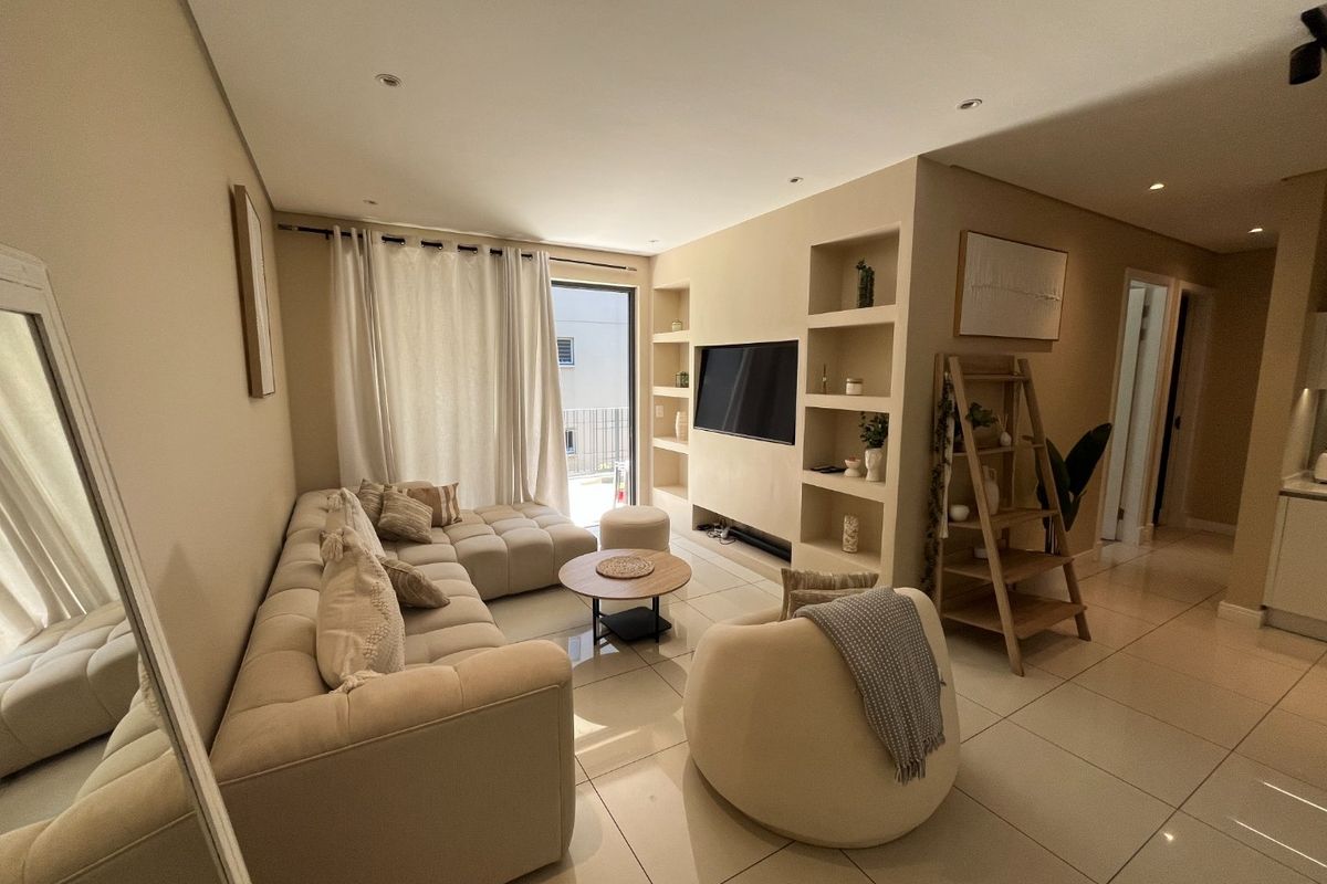 2 Bedroom with 1 Bathroom fully furnished apartment available  for Rent - Photo 2