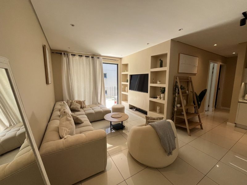 2 Bedroom with 1 Bathroom fully furnished apartment available  for Rent - Photo 2