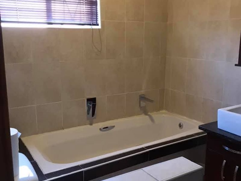 Premium Dual-Home Investment Estate – Three Rivers Proper, Vaal - Photo 9