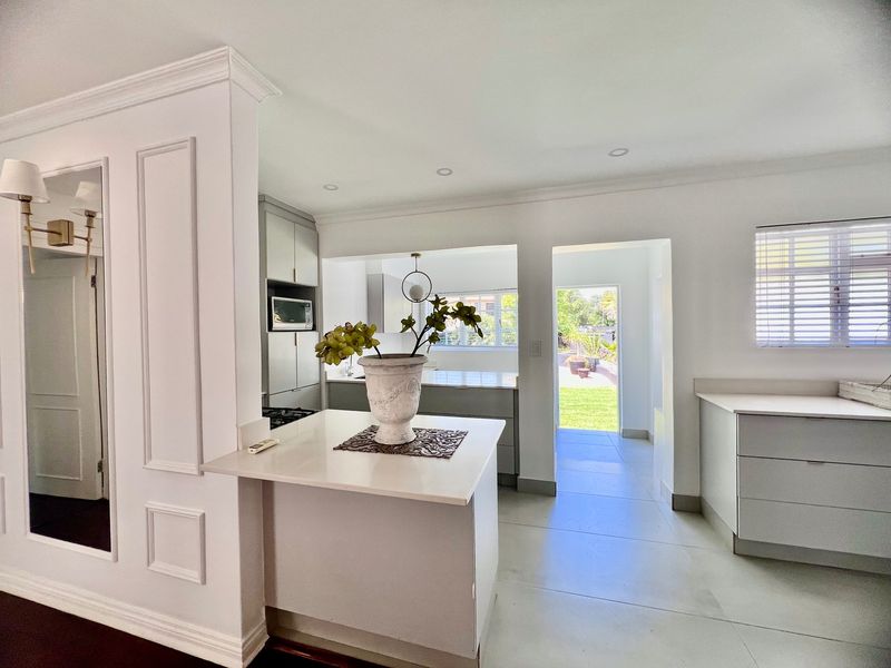 Luxury 5 bedroom Furnished Home for sale in a Secure Golf Estate - Photo 3