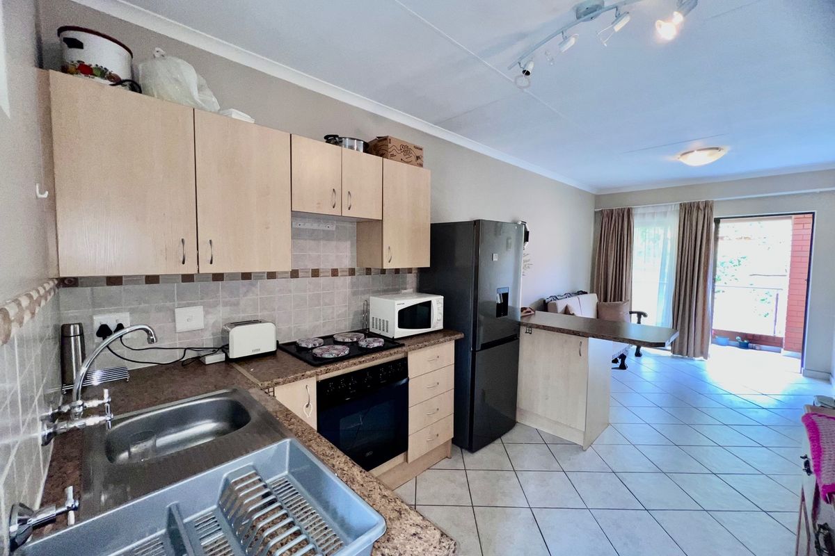 Comfortable 1-Bedroom Unit for Sale – Willers Retirement Village - Photo 2