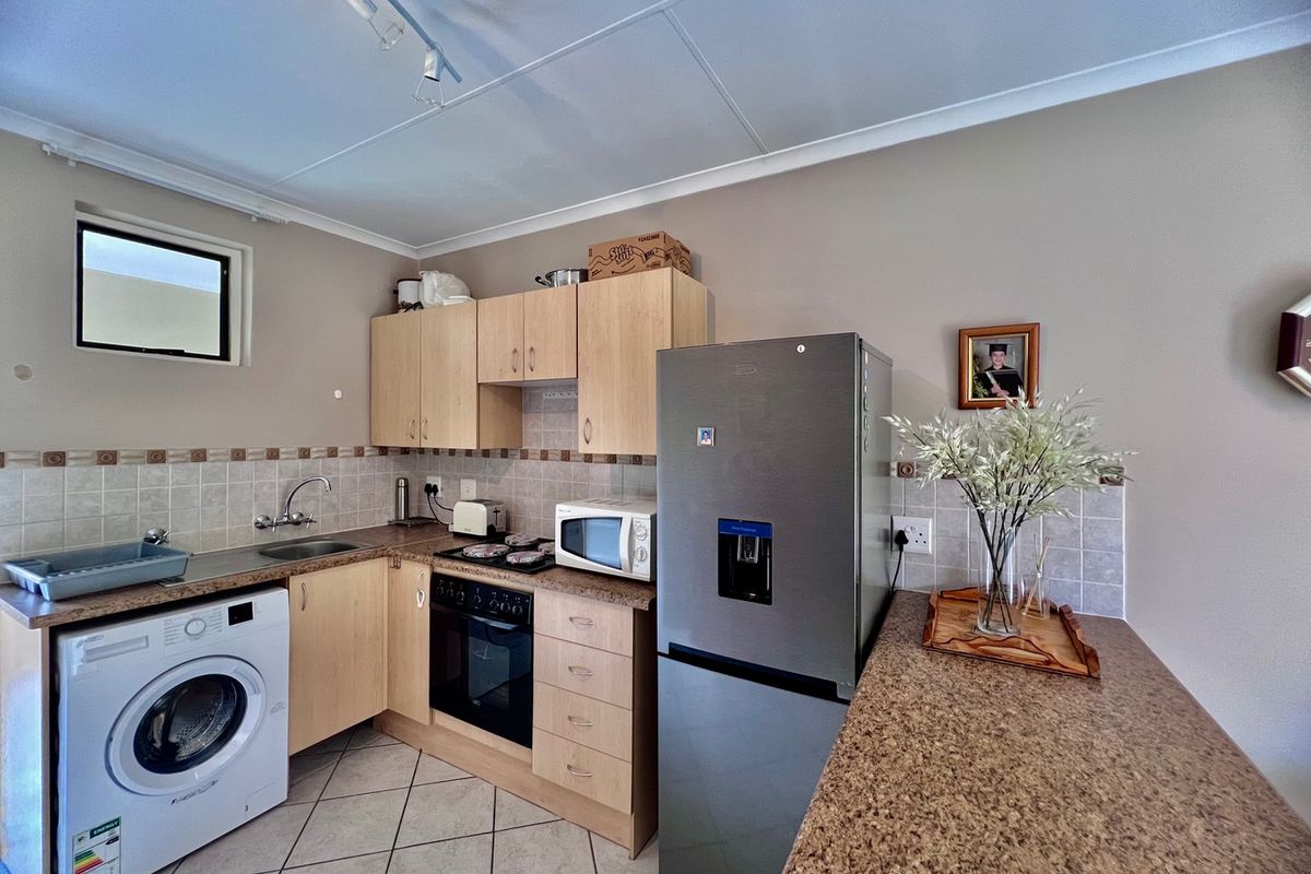 Comfortable 1-Bedroom Unit for Sale – Willers Retirement Village - Photo 4