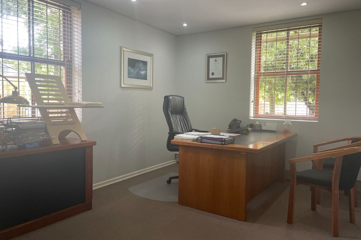 Ground Floor Office Suite - Photo 5