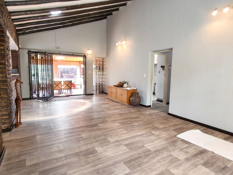 Family Home In Idyllic Area - Photo 4