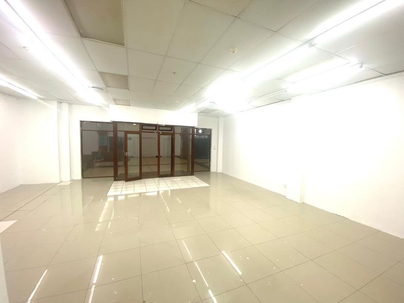 Your Retail Success Starts Here | Prime Shop Space for Lease | Kingscourt, Walmer Heights - Photo 2