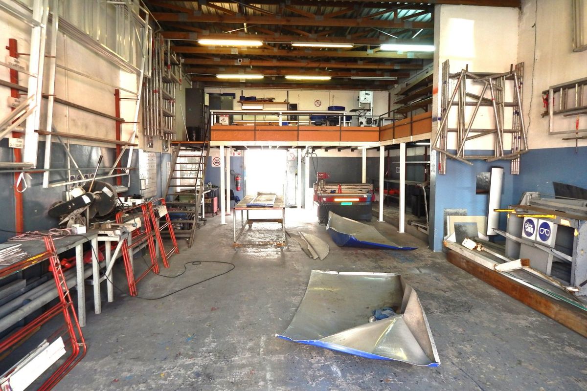 PRIME COMMERCIAL PROPERTY FOR SALE IN SIDWELL, PORT ELIZABETH - Photo 5