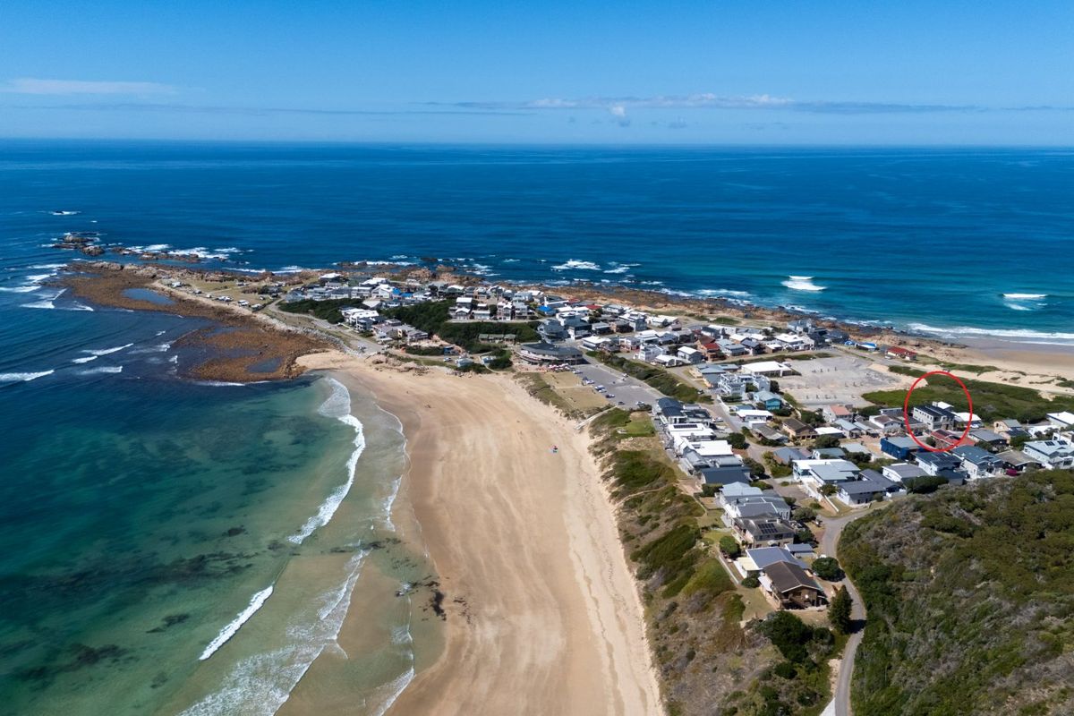 Wake-up to the Ocean’s surf, where Luxury Finds Its Shoreline... - Photo 3