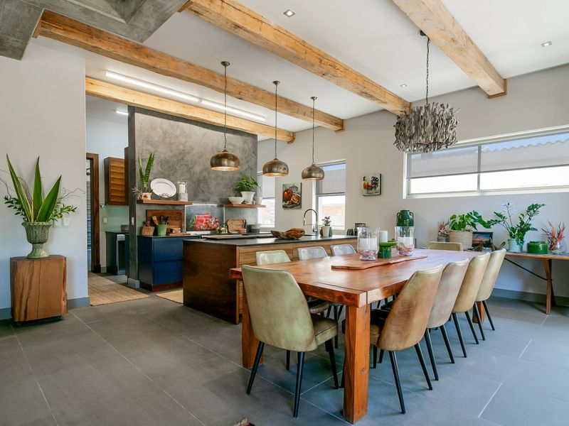 Wake-up to the Ocean’s surf, where Luxury Finds Its Shoreline... - Photo 10