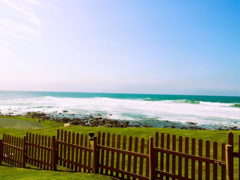 Front-Row to the Ocean, Stunning Townhouse with Beautiful Seaview - Photo 5