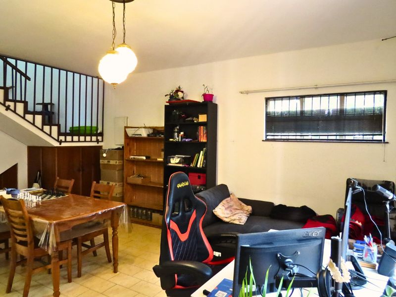 Well-Priced 2-Bedroom Townhouse in Secure Westdene Complex - Photo 7