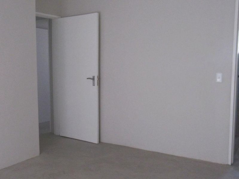 3 Bedroom, 2 Bathroom Home for Sale in Tirong Estate - Photo 8