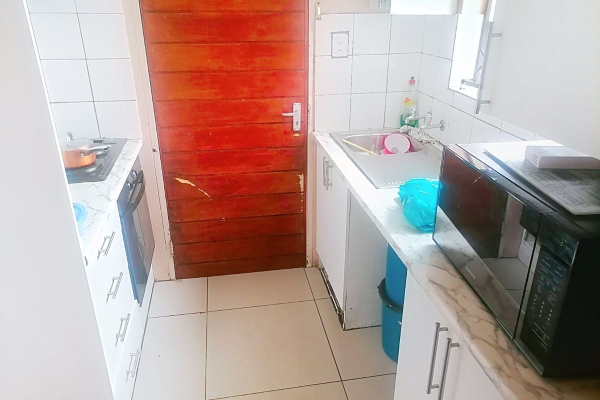 3 Bedroom House for Sale in Riverside View Ext 35 - Photo 2