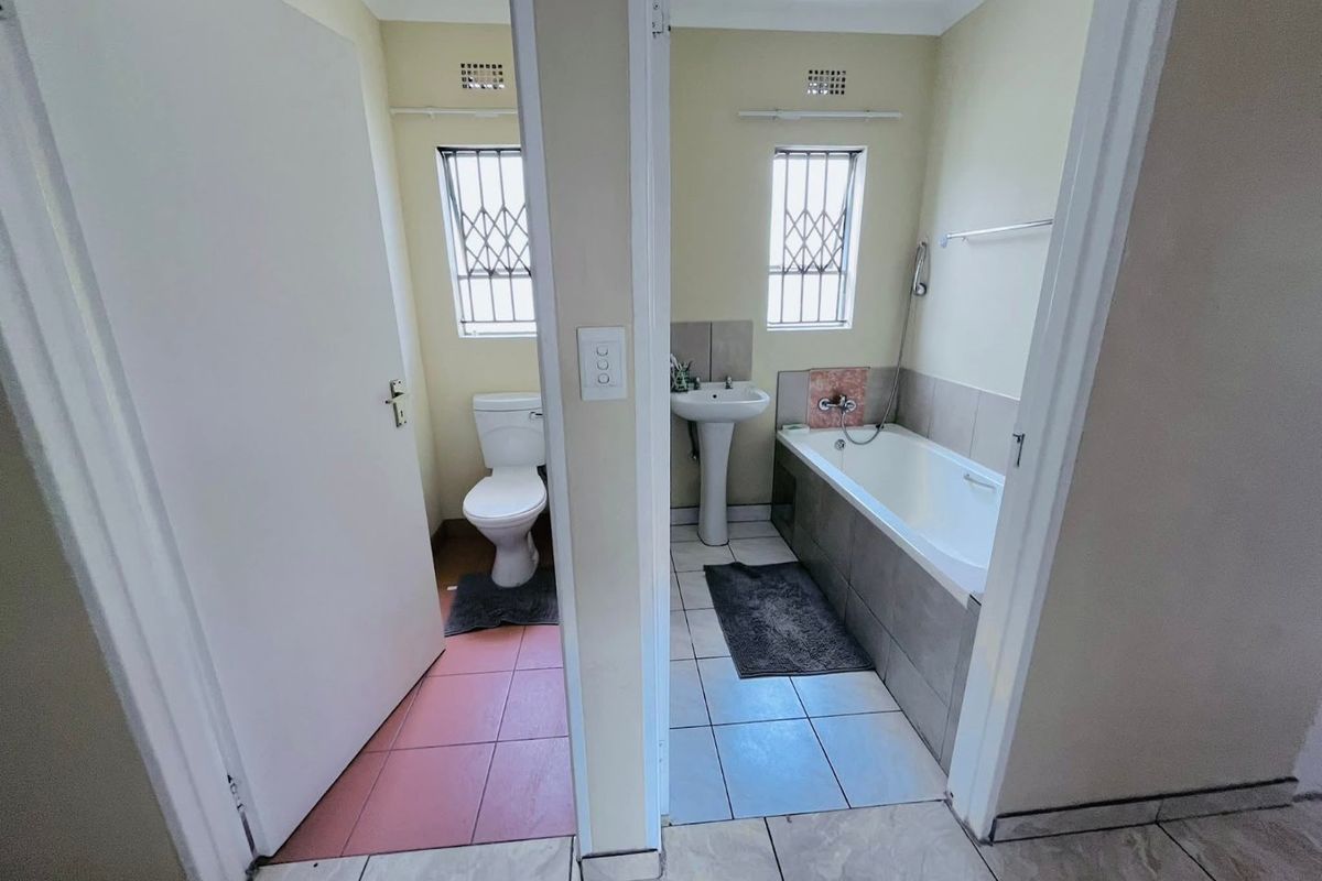 3 Bedroom House for Sale in Riverside View Ext 35 - Photo 5