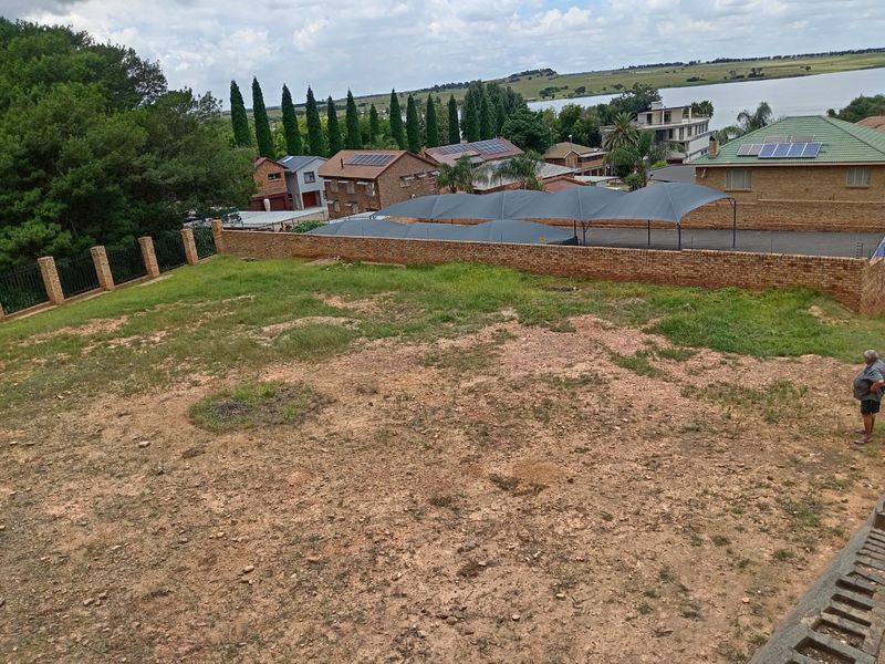 BIG VACANT LAND AVAILABLE FOR SALE!!  - Photo 3