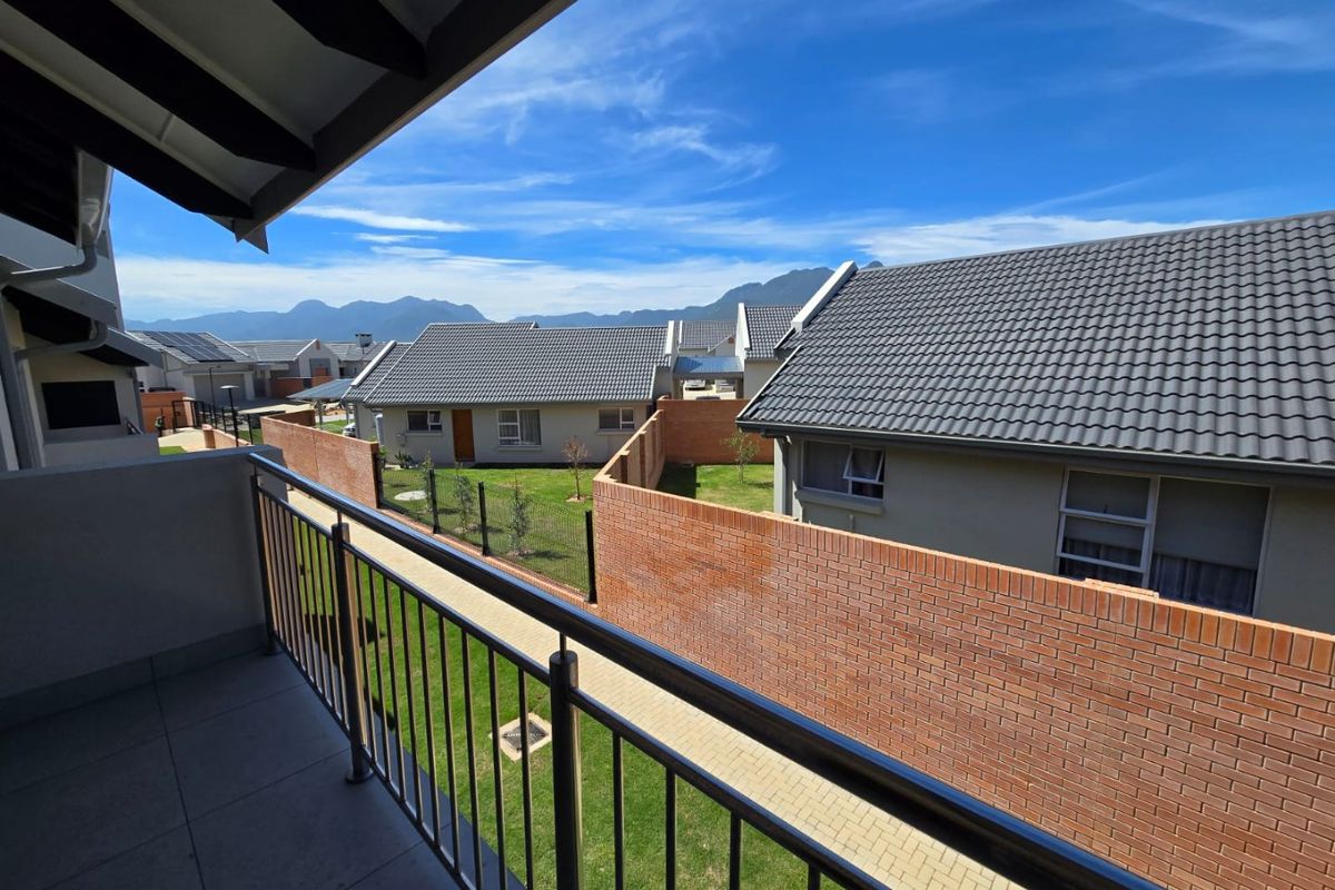 BRAND NEW 3-BEDROOM APARTMENT TO RENT – 1 ON YORK - Photo 3