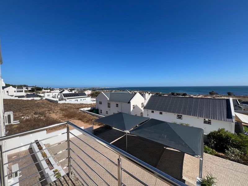 4 BEDROOM HOUSE FOR SALE IN DA GAMA BAY - Photo 4