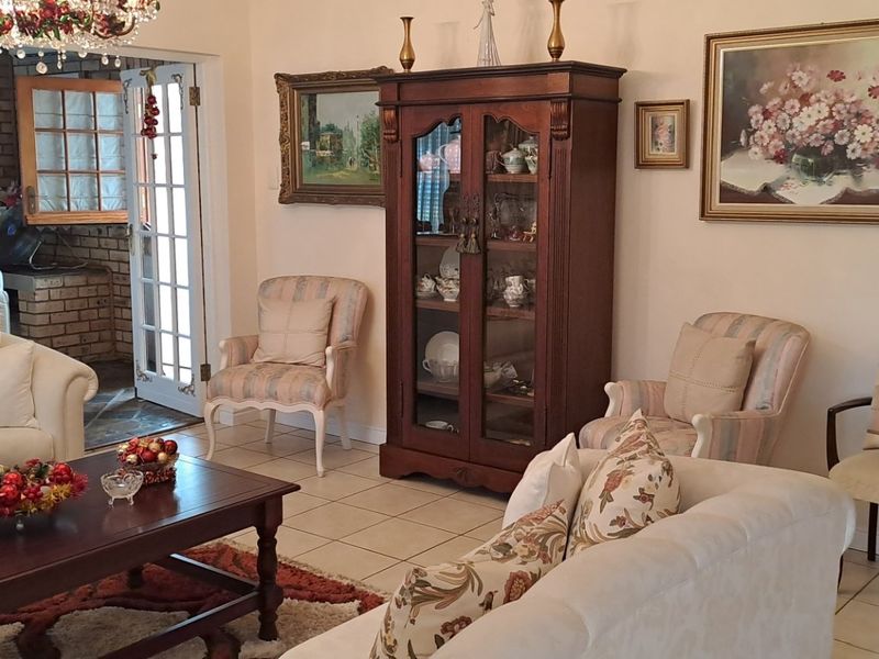 Property in Windsor Park, Despatch, sounds like a Gem!  - Photo 5