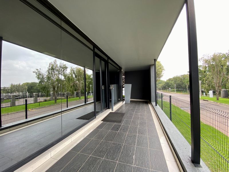 Prime Office Space To Let In Midrand - Photo 4
