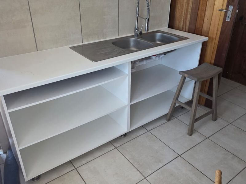 Welcome to Seavale , where life is laid back and the beach is close at hand, and the weather is beautiful. - Photo 8