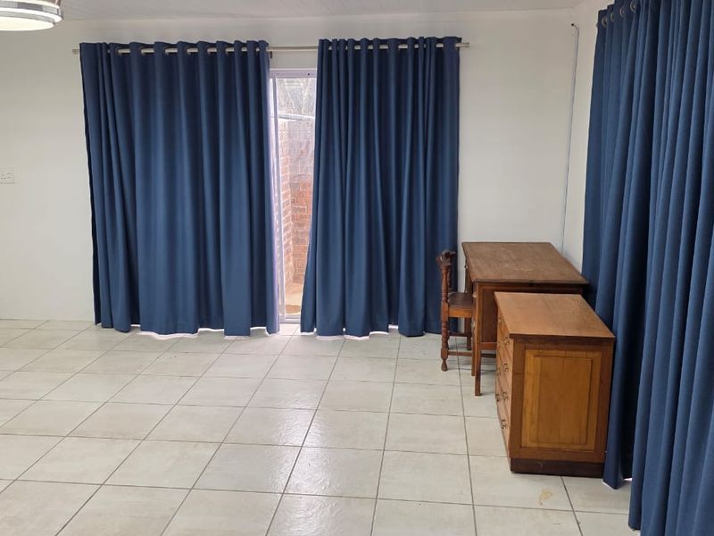 Welcome to Seavale , where life is laid back and the beach is close at hand, and the weather is beautiful. - Photo 5