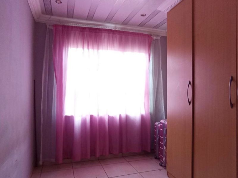 3 bedroom house for sale in lotus gardens  - Photo 7