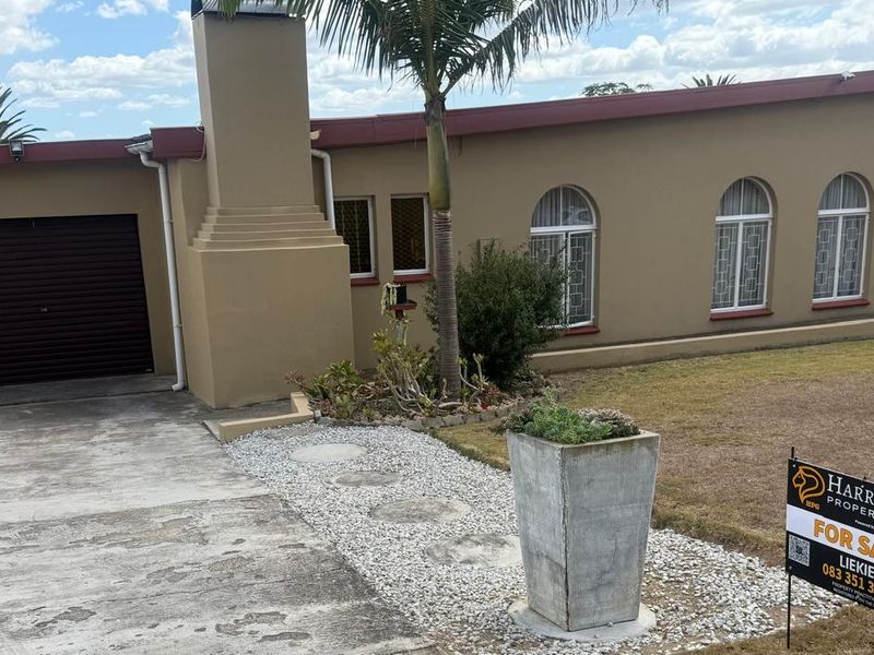 3 Bedroom Family Home in Heuwelkruin- Despatch  - Photo 5