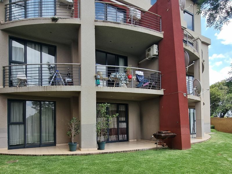 Ground Floor -2 Bed | 2 Bath |  - Photo 2