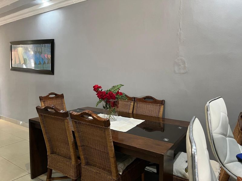 2 Bedroom House for Sale in Parow Central R 1 500 000 - Photo 5