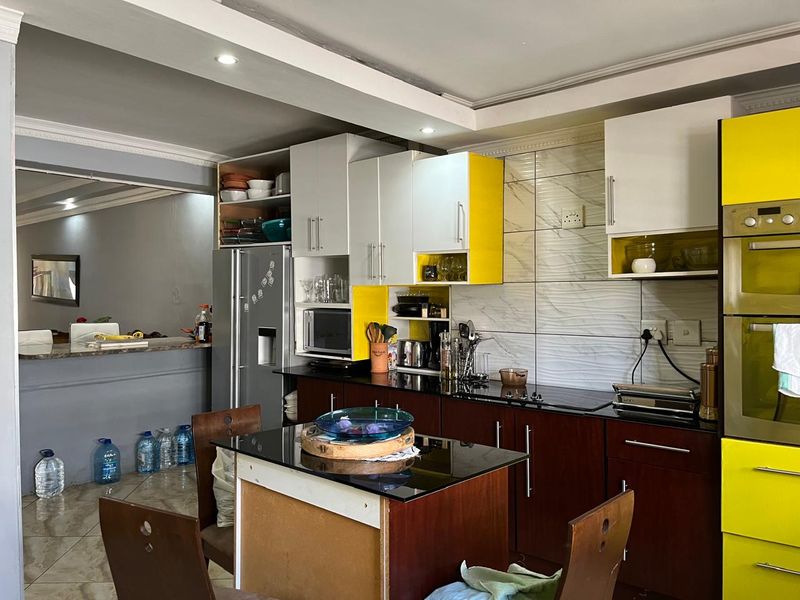 2 Bedroom House for Sale in Parow Central R 1 500 000 - Photo 10