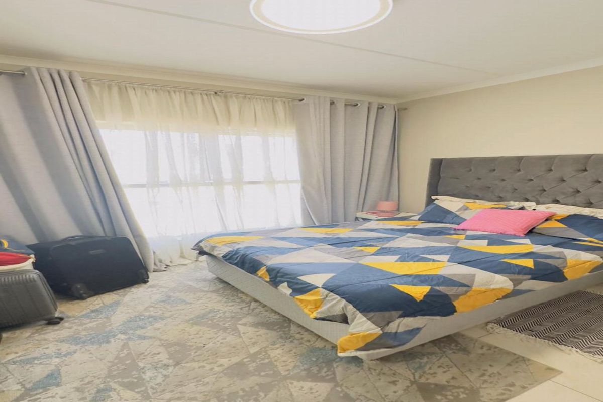 2 bed 2 bath apartment forsale in Noordhang Northriding  - Photo 4