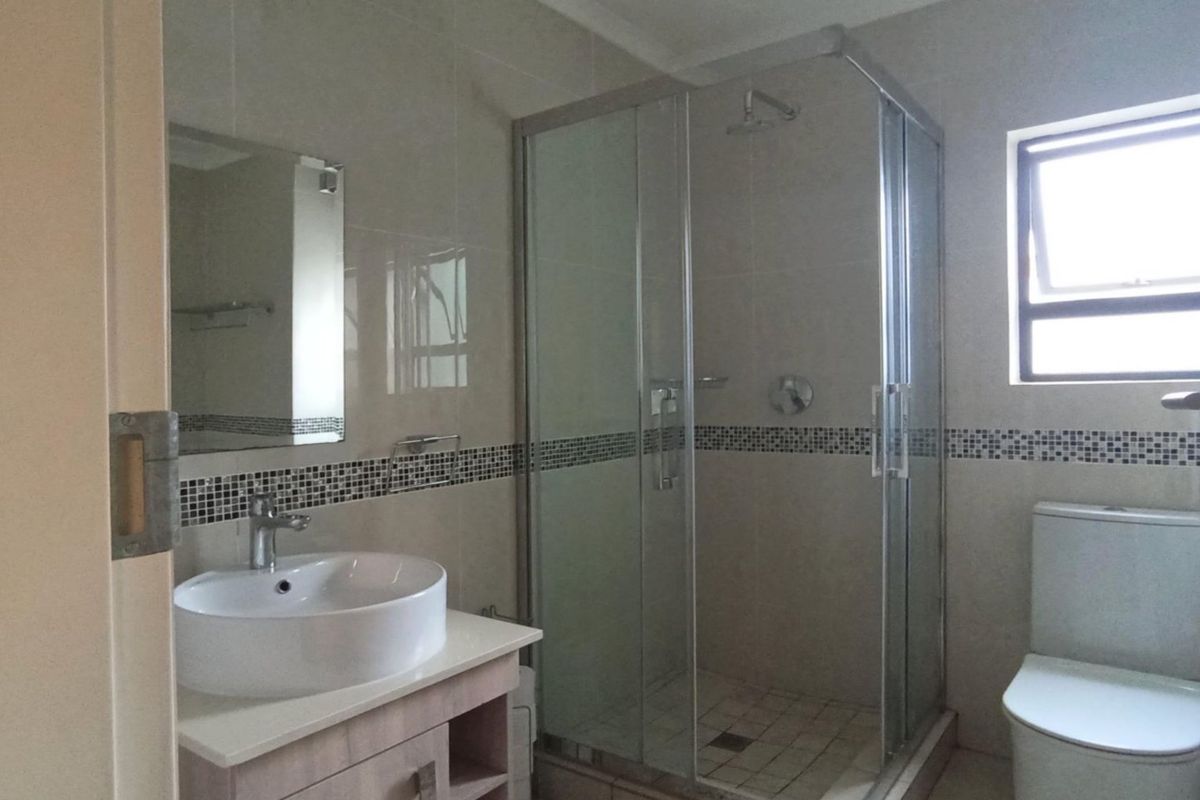 2 bed 2 bath apartment forsale in Noordhang Northriding  - Photo 3