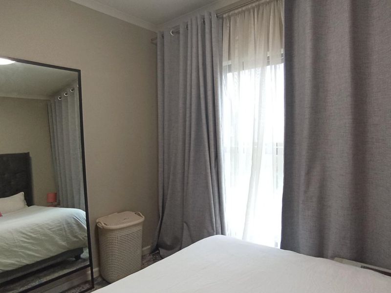 2 bed 2 bath apartment forsale in Noordhang Northriding  - Photo 6