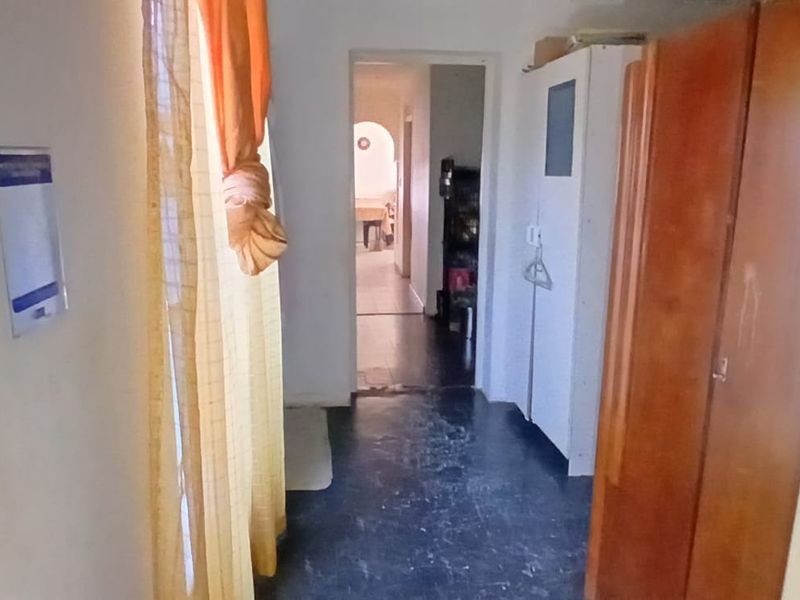 Five bedroom double storey house for sale - Photo 8