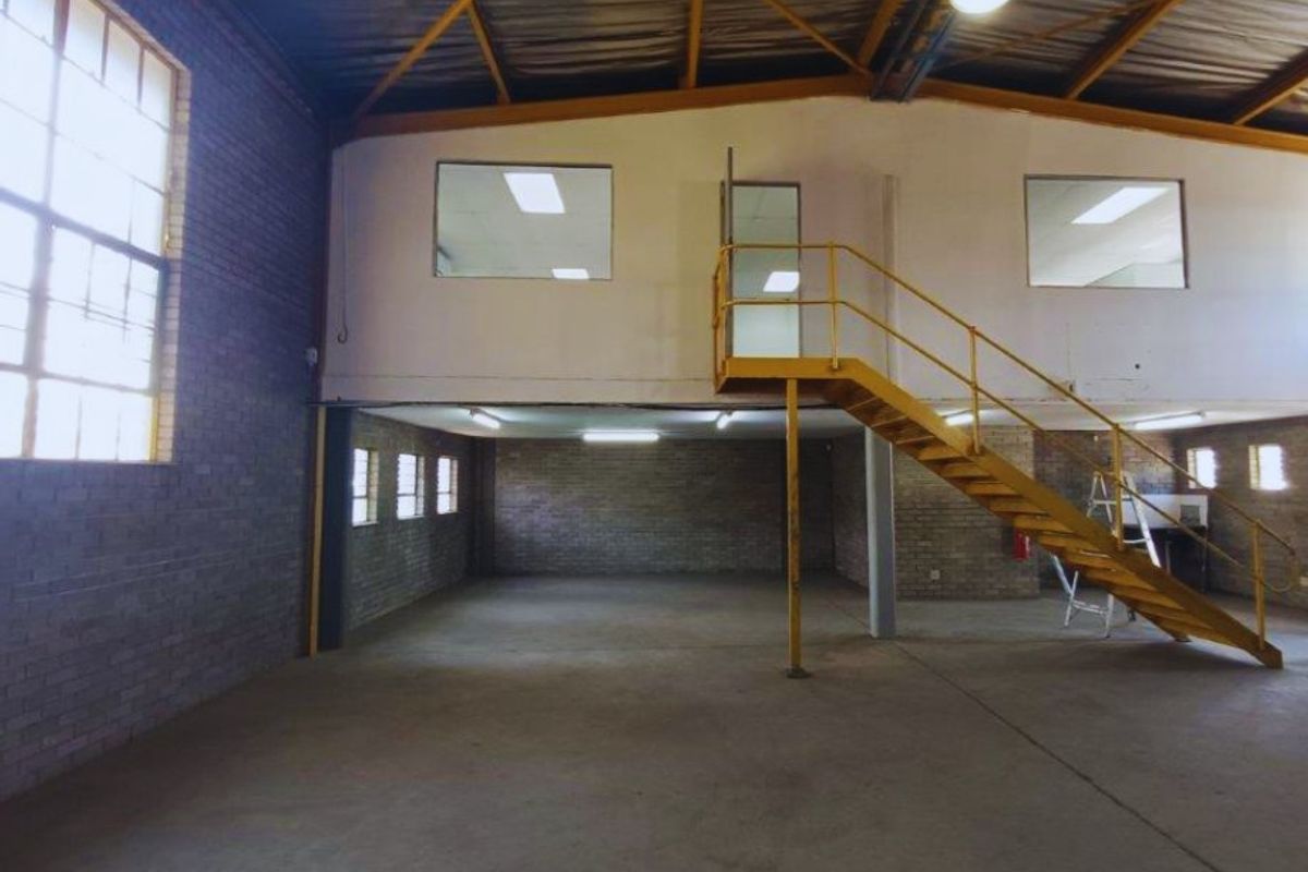 Kya Sands Warehouse Rental - Photo 2