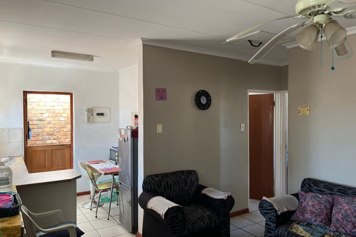 Townhouse in Scheepers Hoogte! - Photo 5