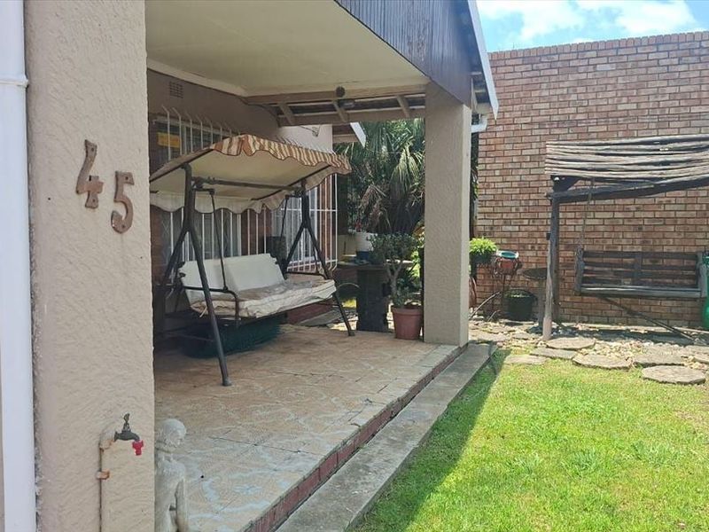 Spacious Family Home Overview - Photo 3