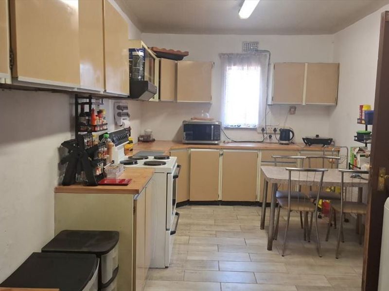 Spacious Family Home Overview - Photo 1