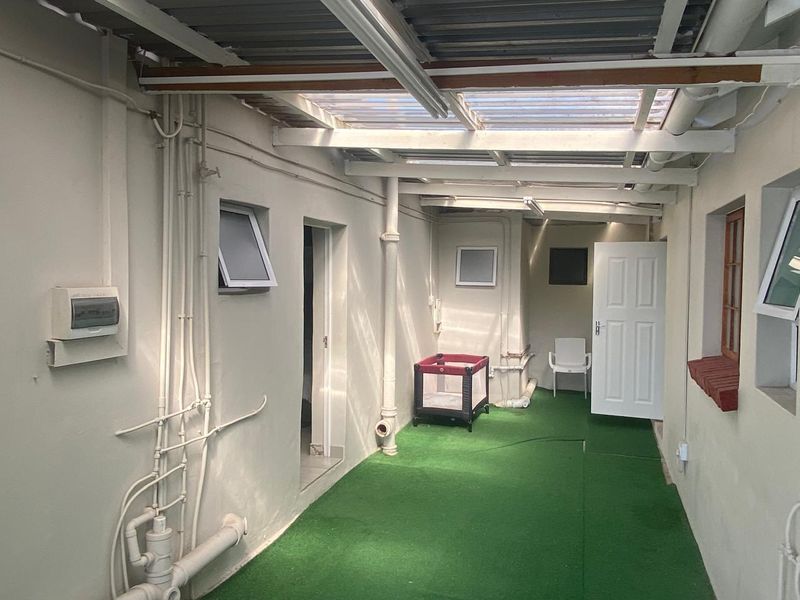 Prime 12-Bed Guesthouse | Turnkey Hospitality Investment | Newton Park, Gqeberha - Photo 4