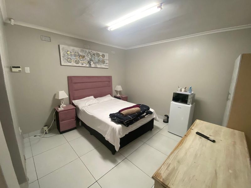 Prime 12-Bed Guesthouse | Turnkey Hospitality Investment | Newton Park, Gqeberha - Photo 8