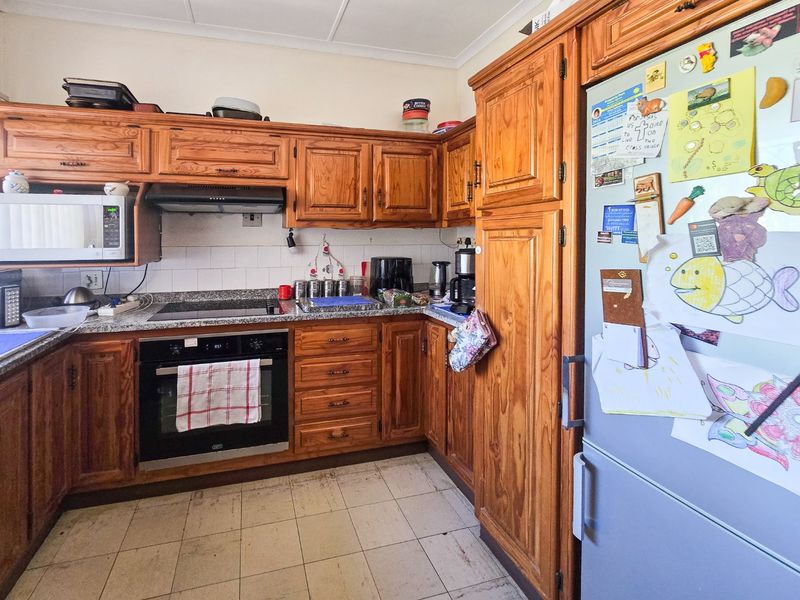 House With Sea Views  - Photo 4