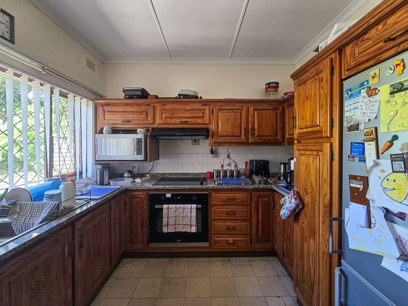 House With Sea Views  - Photo 3