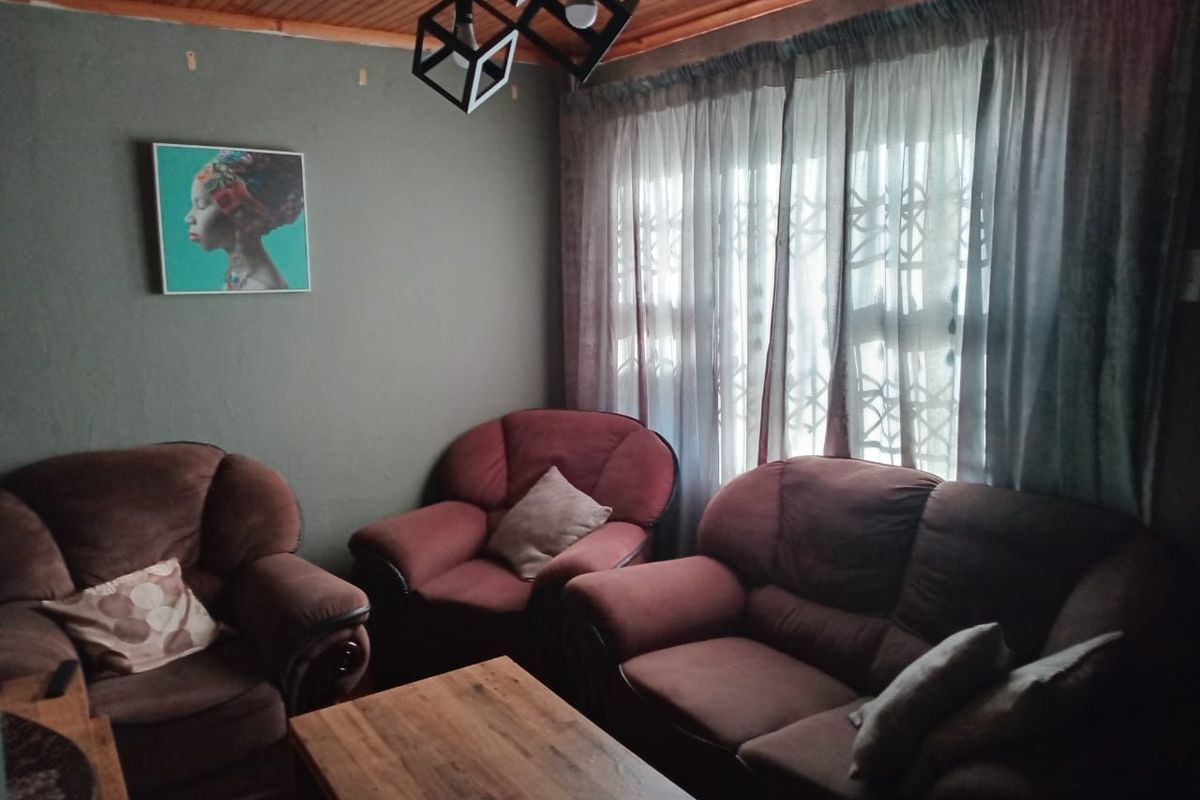 Secure 2 Bedroom Home with Garage and Great Potential - Photo 3