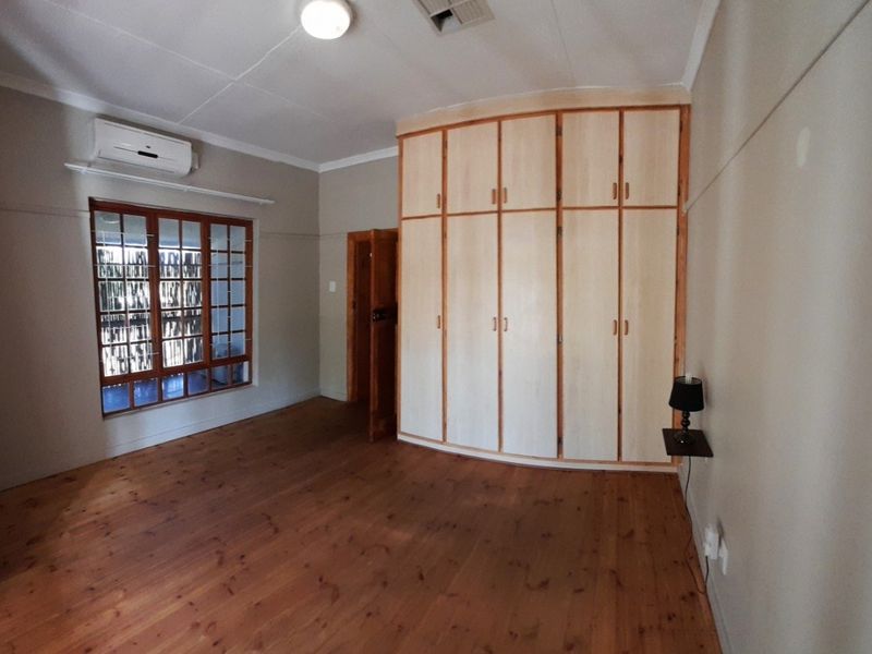 2-Bedroom Home in Sought-After Middelpos, Upington - Photo 8