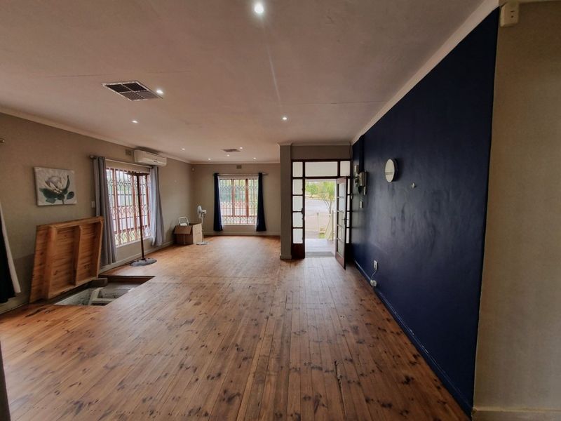 2-Bedroom Home in Sought-After Middelpos, Upington - Photo 4