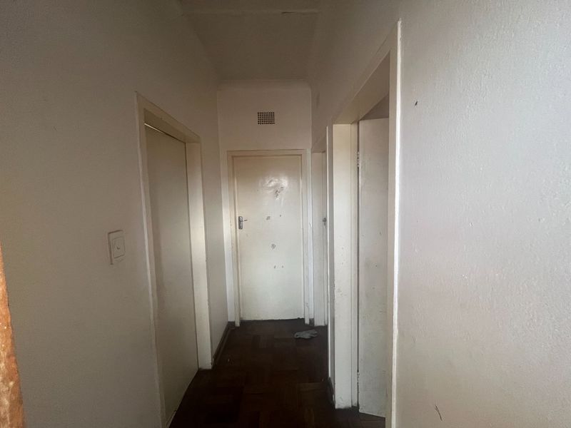 2 Bedroom For Sale in Gezina - Photo 9